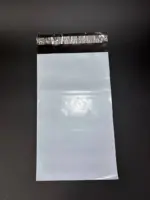 Курьерский пакет 10х20 см бело-серый без печати, без кармана