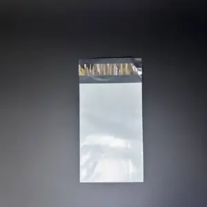 Курьерский пакет 12х20 см бело-серый без печати, без кармана