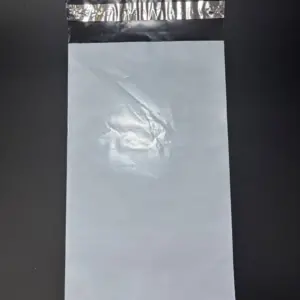 Курьерский пакет 15х25 см бело-серый без печати, без кармана