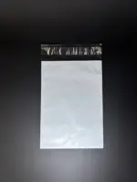 Курьерский пакет 18х25 см бело-серый без печати, без кармана