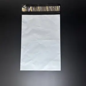 Курьерский пакет 19х24 см бело-серый без печати, без кармана