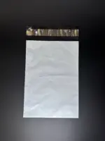 Курьерский пакет 20х25 см бело-серый без печати, без кармана