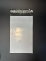 Курьерский пакет 20х30 см бело-серый без печати, без кармана