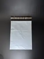 Курьерский пакет 25х35 см бело-серый без печати, без кармана