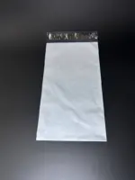 Курьерский пакет 25х60 см бело-серый без печати, без кармана