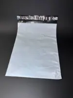 Курьерский пакет 32х45 см бело-серый без печати, без кармана