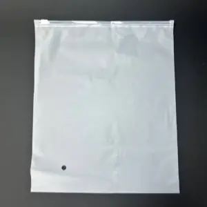 Пакеты zip-lock (зип-лок) 30×35 см белый матовый с бегунком (замком) 140 мкр